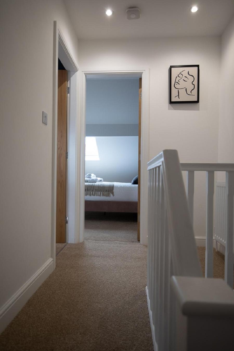 Sea Renity Villa Whitby Dış mekan fotoğraf